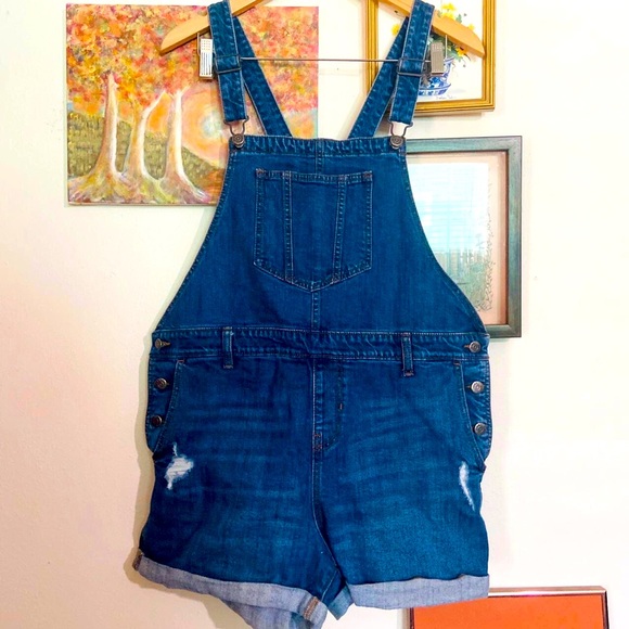 Old Navy overalls - Picture 1 of 3